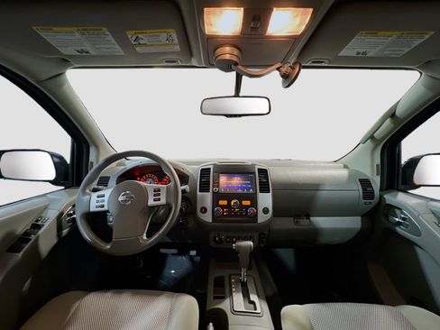 Used 2019 Nissan Frontier SV w/ Value Truck Package AWD/4WD image 15