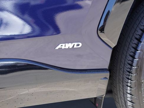 Used 2021 Toyota RAV4 XSE AWD/4WD image 12