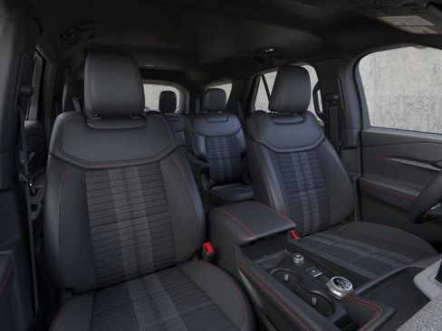 New 2026 Ford Explorer ST-Line image 10