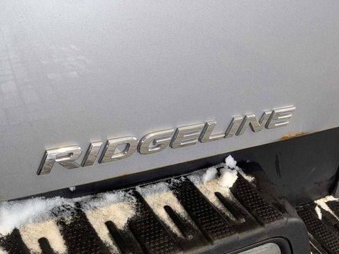 Used 2017 Honda Ridgeline RTL-T image 12