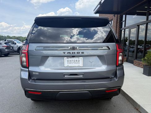Used 2022 Chevrolet Tahoe Z71 w/ Luxury Package AWD/4WD image 5