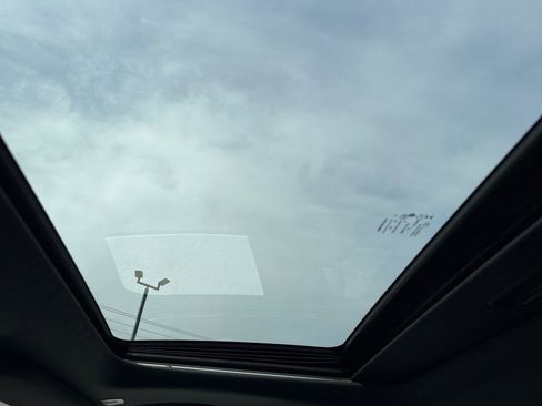 Used 2021 Jeep Grand Cherokee Limited image 26