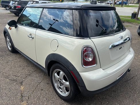 Used 2011 MINI Cooper Hardtop FWD image 7
