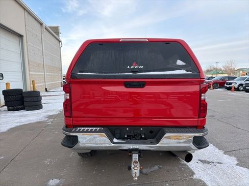 Used 2022 Chevrolet Silverado 2500 LT w/ Convenience Package image 4