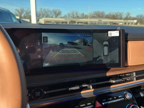 Certified 2025 Hyundai Santa Fe Limited image 20