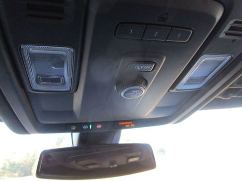 Used 2021 Chevrolet Tahoe LT image 30