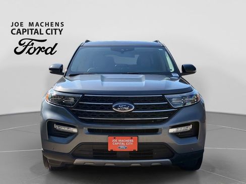 Used 2024 Ford Explorer XLT w/ Equipment Group 202A AWD/4WD image 10