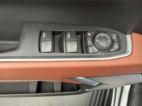 Certified 2025 GMC Sierra 2500 Denali Ultimate image 19