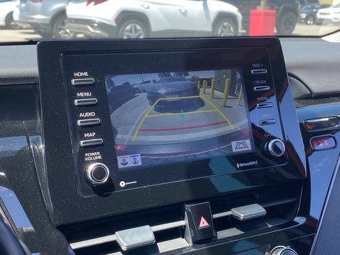 Used 2021 Toyota Camry SE w/ TRD Appearance Package (TMS) FWD image 10