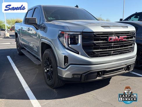 Used 2025 GMC Sierra 1500 Elevation image 1