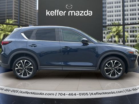 Used 2022 MAZDA CX-5 AWD 2.5 S w/ Premium Package image 8