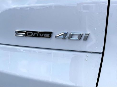 Used 2025 BMW X5 sDrive40i w/ Premium Package image 32