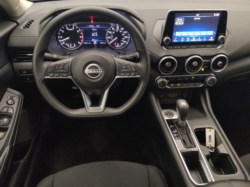 Used 2024 Nissan Sentra SV image 22