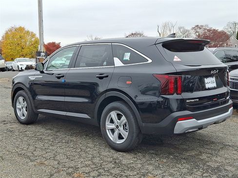 New 2026 Kia Sorento LX image 3