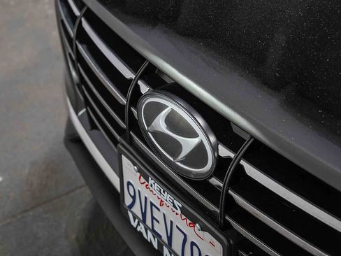Used 2023 Hyundai Sonata SE FWD image 8