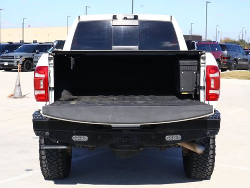 Used 2019 RAM 2500 Limited image 10