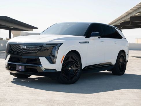 Used 2025 Cadillac Escalade IQ Sport 1 image 9