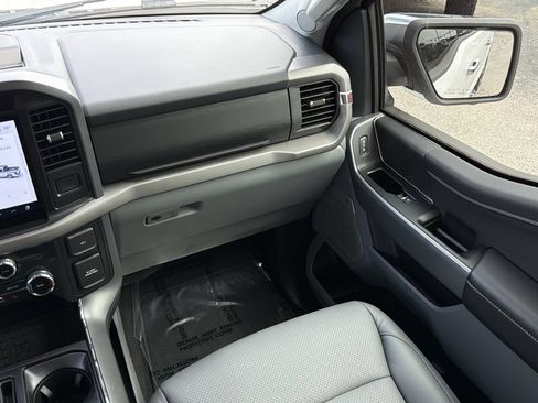 Used 2025 Ford F150 XLT w/ Equipment Group 303A High AWD/4WD image 16