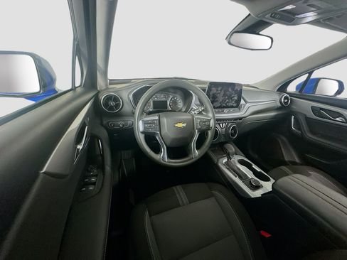 Used 2024 Chevrolet Blazer LT w/ Convenience Package FWD image 18