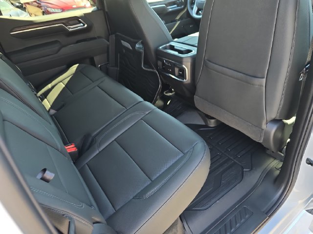 Used 2026 GMC Sierra 1500 SLT w/ SLT Convenience Package AWD/4WD image 12