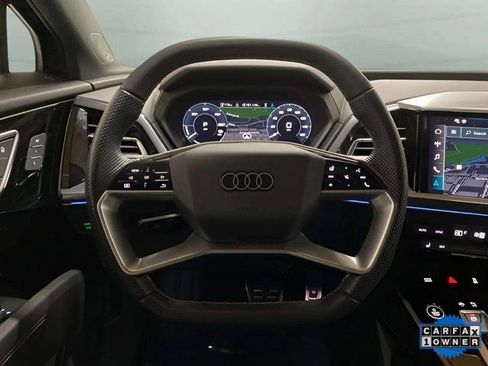 Used 2024 Audi Q4 e-tron Premium Plus w/ Premium Plus image 11