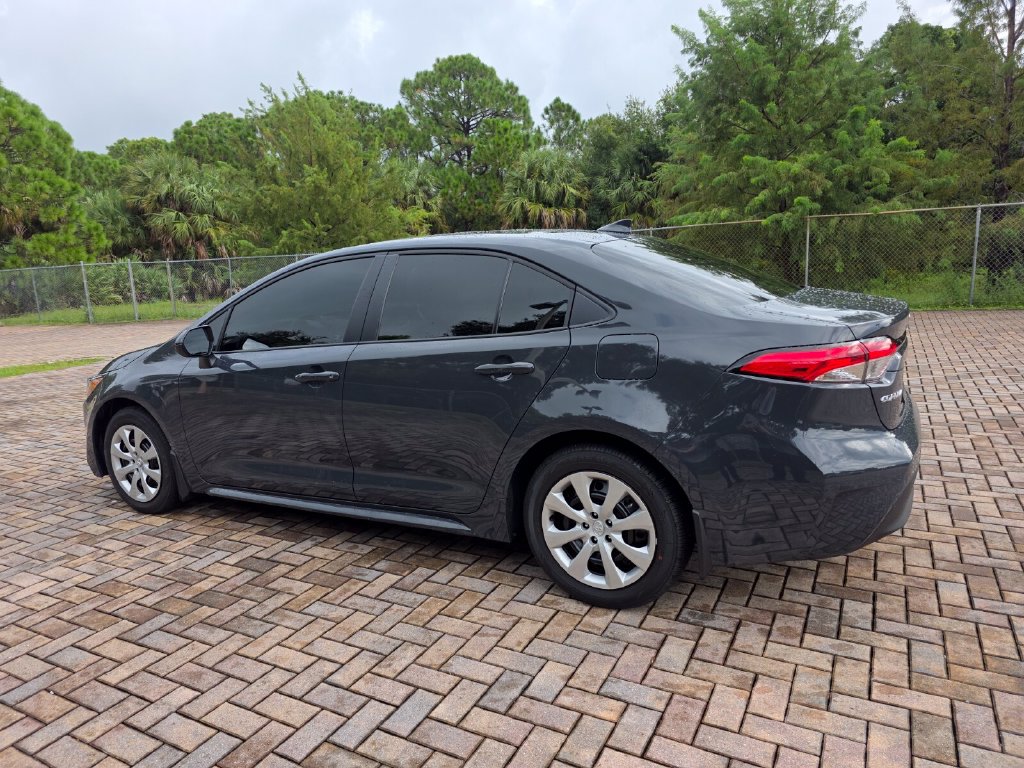 Used 2026 Toyota Corolla LE FWD image 9