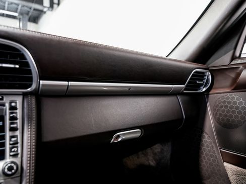 Used 2007 Porsche 911 Turbo image 16