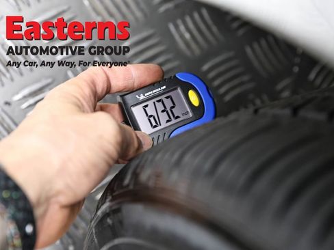 Used 2023 Tesla Model 3 Standard Range image 24