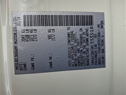 Used 2024 Nissan Leaf S image 27