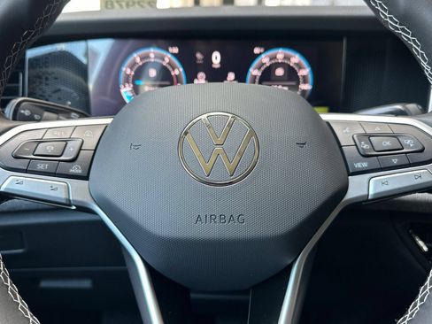 New 2026 Volkswagen Tiguan S FWD image 21