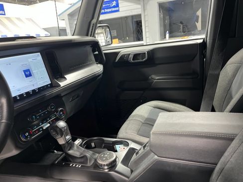 Used 2025 Ford Bronco Big Bend AWD/4WD image 14