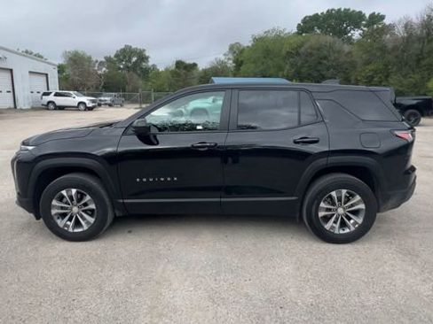 Used 2025 Chevrolet Equinox LT image 5