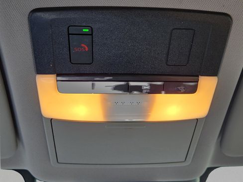 Used 2021 Nissan Rogue SV image 20