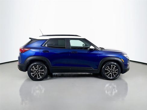 Used 2023 Chevrolet TrailBlazer ACTIV w/ Convenience Package image 9