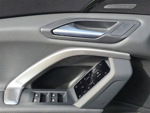 New 2025 Audi Q5 Premium Plus image 19