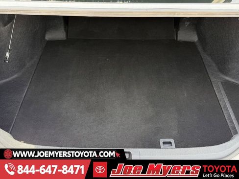 Used 2025 Toyota Camry LE image 29