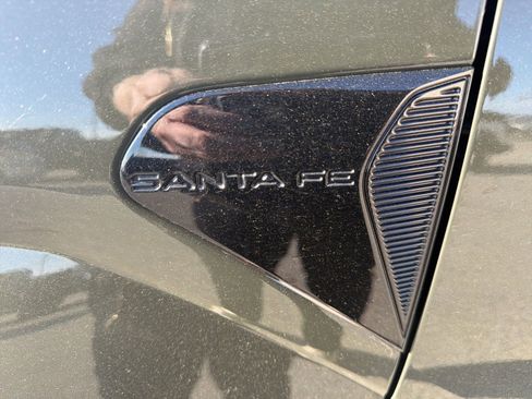 Used 2025 Hyundai Santa Fe SEL AWD/4WD image 9
