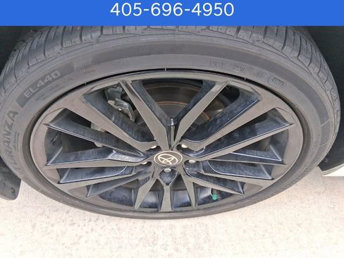 Used 2022 Toyota Camry XSE image 27