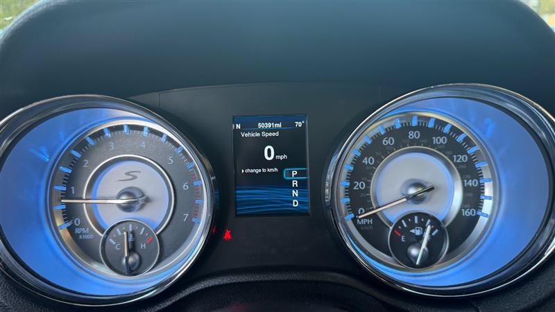 Used 2014 Chrysler 300 S w/ Luxury Group AWD/4WD image 29