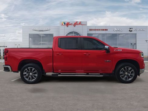 Used 2025 Chevrolet Silverado 1500 LT w/ Texas Edition Plus AWD/4WD image 6