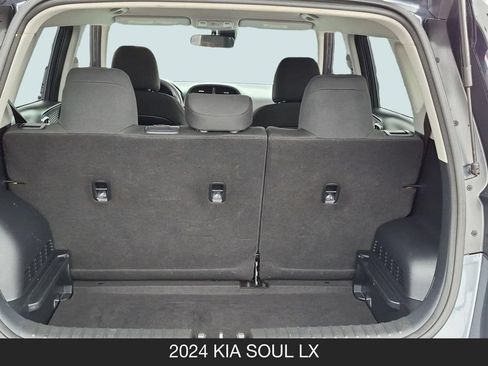 Used 2024 Kia Soul LX w/ Option Group 015 FWD image 23
