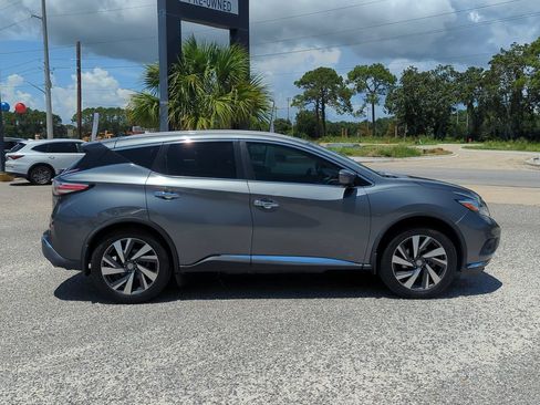Used 2016 Nissan Murano Platinum w/ Platinum Technology Package FWD image 8