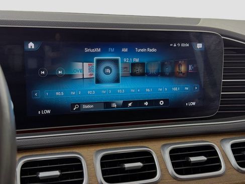 Used 2020 Mercedes-Benz GLE 450 4MATIC image 17