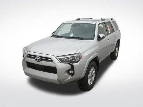 Used 2022 Toyota 4Runner SR5 Premium w/ Moonroof Package AWD/4WD image 20
