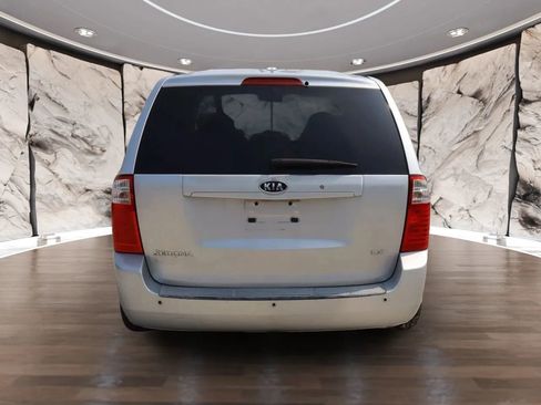 Used 2009 Kia Sedona LX w/ PWR Pkg image 6