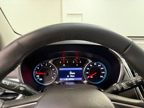 Used 2023 Chevrolet Equinox LT AWD/4WD image 78