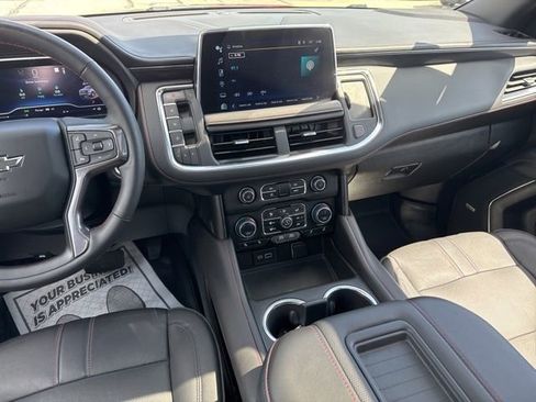 Used 2023 Chevrolet Suburban RST w/ Sport Performance Package AWD/4WD image 21