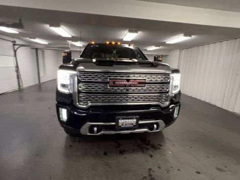 Certified 2021 GMC Sierra 2500 Denali w/ Denali Ultimate Package AWD/4WD image 3