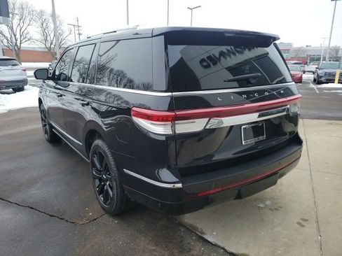 Certified 2023 Lincoln Navigator Reserve image 16