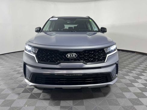 Used 2021 Kia Sorento S FWD image 3